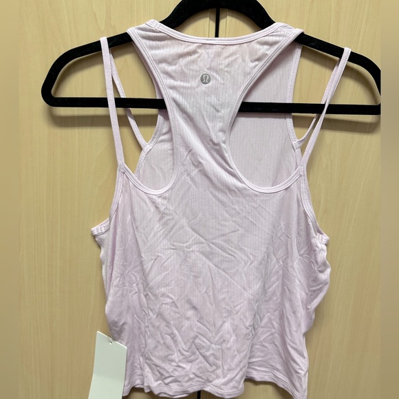 Lululemon double strap yoga tank - in light pink size 8. NWT - Picture 2 of 4
